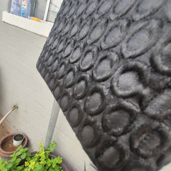 Prada Black Quilted Handbag - Picture 2 of 16